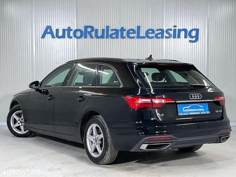 Second-hand Audi A4 Advanced 163 CP (119 kW) 2021 Culoarenegru Break