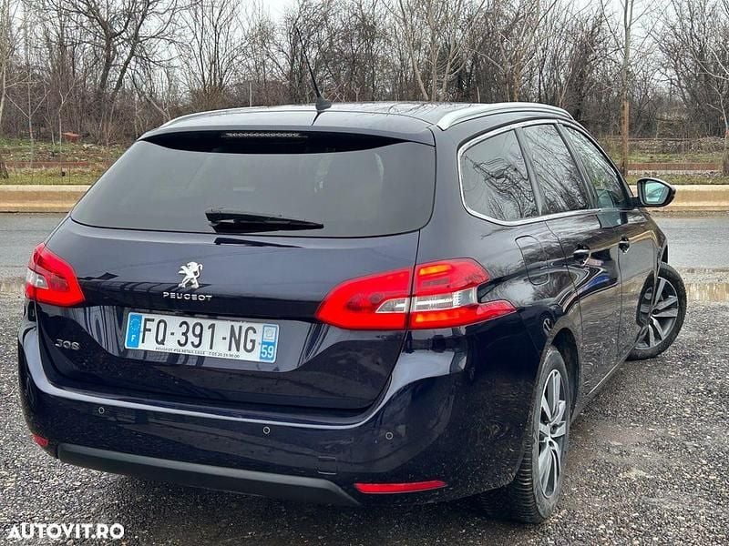 Second-hand Peugeot 308 Allure 130 CP (95 kW) 2020 Culoarealbastru Break