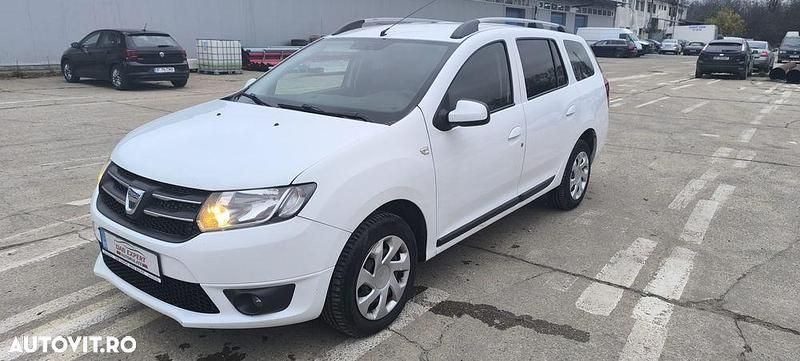 Culoarealb Utilizat 2015 Dacia Logan MCV Lauréate Break | 5.750 EUR (Preț OK) - Imagine 1/4