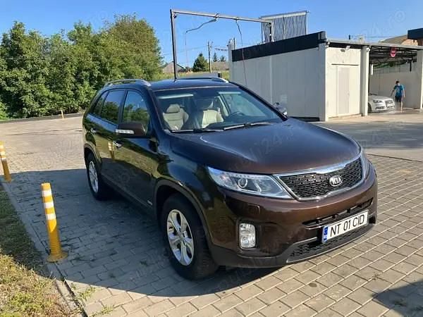 Utilizat 2014 Kia Sorento SUV | 10.500 EUR (Preț bun) - Imagine 1/4