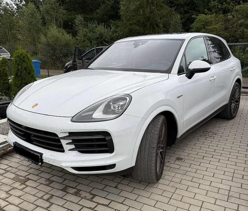 Utilizat 2023 Porsche Cayenne Platinum Edition SUV | 84.638 EUR (Scump) - Imagine 1/1