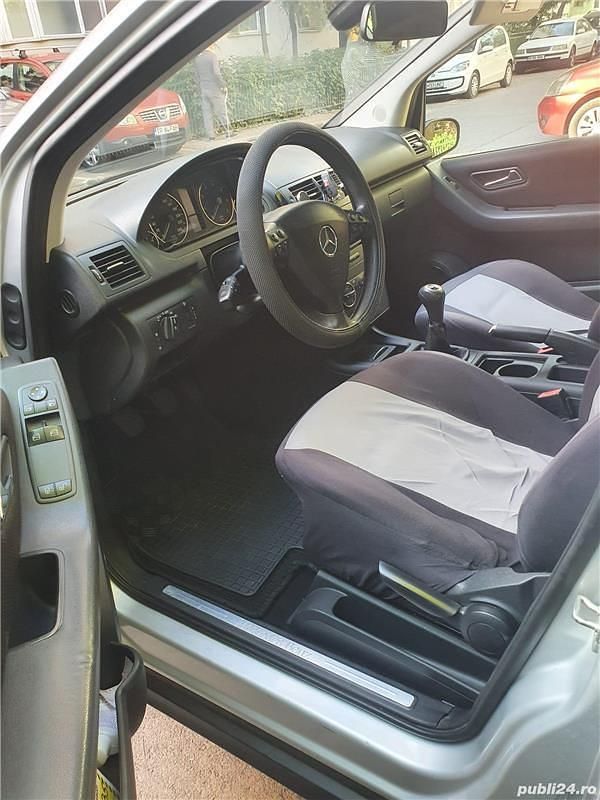 Second-hand Mercedes A150 95 CP (69 kW) 2005 Argintiu Berlinǎ