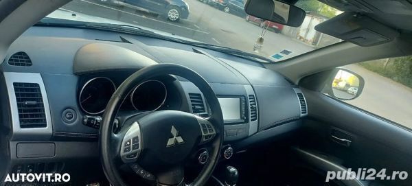 Utilizat 2011 Mitsubishi Outlander SUV | 6.800 EUR (Preț OK) - Imagine 1/4