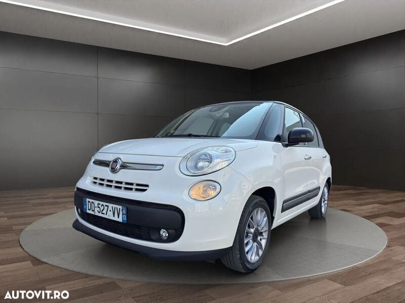 Alb Utilizat 2014 Fiat 500L Lounge Monovolum | 7.650 EUR - Imagine 1/4
