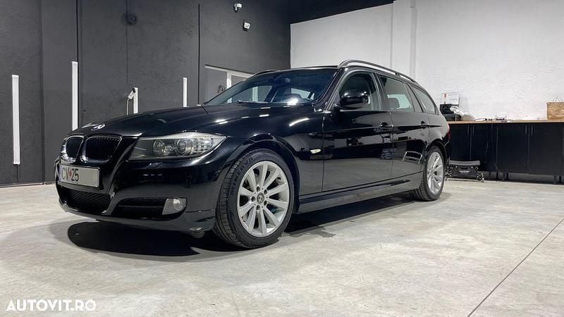 Culoarenegru Utilizat 2009 BMW 320 Break | 3.300 EUR (Super Preț) - Imagine 1/4