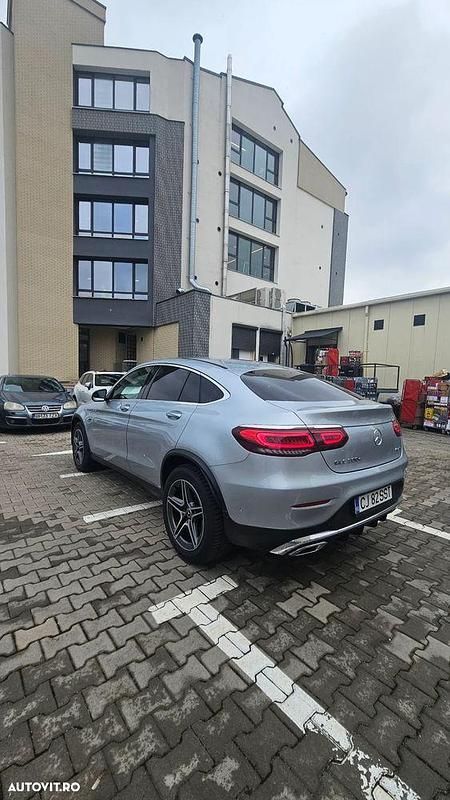 Second-hand Mercedes GLC300 AMG line Plus 319 CP (234 kW) 2020 Culoaregri Coupe