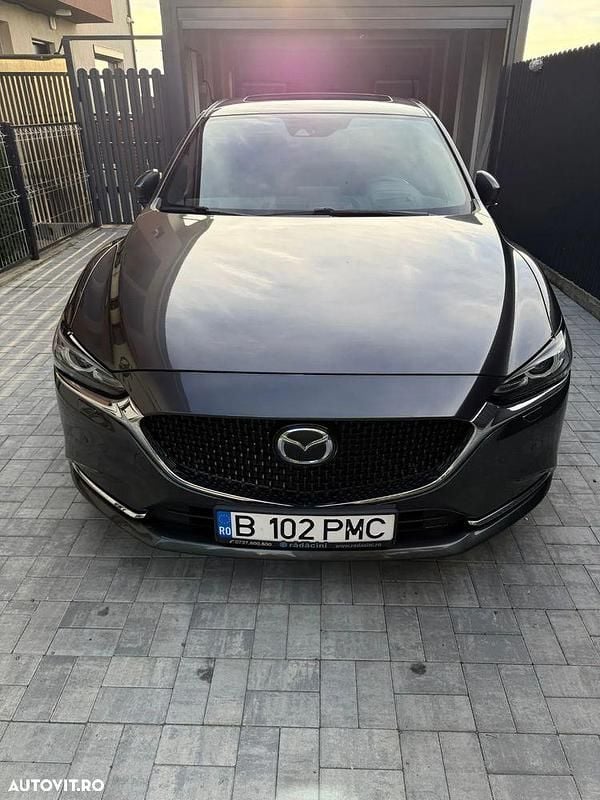 Gri Utilizat 2019 Mazda 6 Takumi-Line Berlinǎ | 21.500 EUR - Imagine 1/4