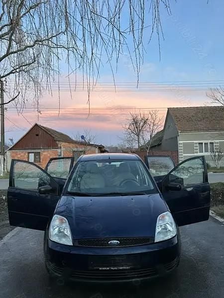 Second-hand Ford Fiesta 65 CP (47 kW) 2003 Hatchback