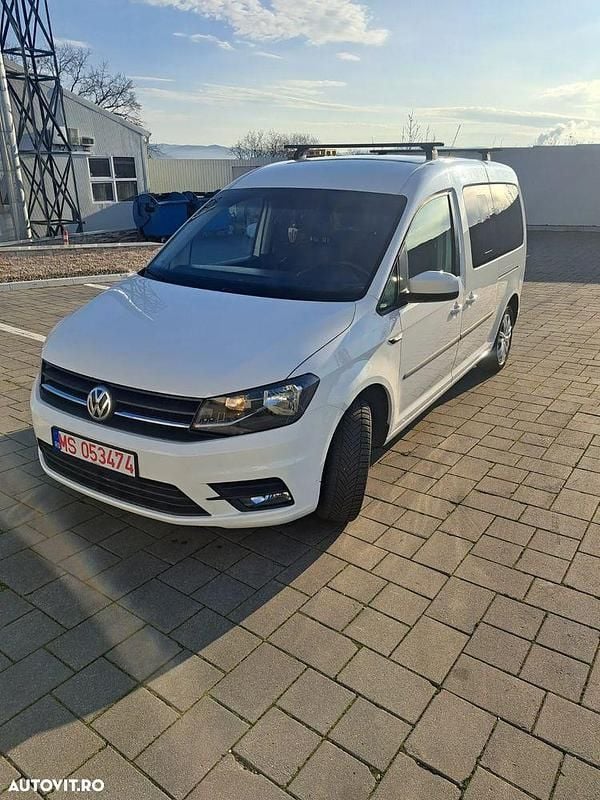 Culoarealb Utilizat 2017 VW Caddy Maxi Family Monovolum | 9.000 EUR - Imagine 1/4