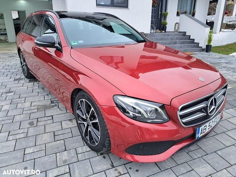 Second-hand Mercedes E220 Avantgarde 194 CP (142 kW) 2017 Culoarerosu Break