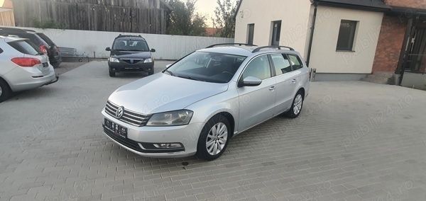 Gri Utilizat 2012 VW Passat Edition Break | 6.290 EUR (Preț OK) - Imagine 1/4