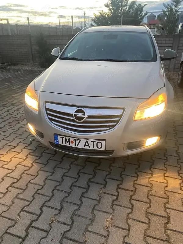 Second-hand Opel Insignia 130 CP (95 kW) 2010 Break