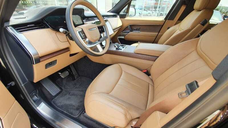 Second-hand Land Rover Range Rover 2022 Santorini negru SUV