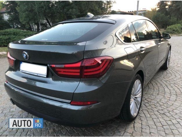 Second-hand BMW 520 Efficient Dynamics 184 CP (135 kW) 2015 Gri Berlinǎ