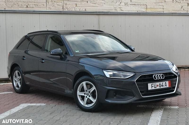 Second-hand Audi A4 Sport 150 CP (110 kW) 2020 Culoareverde Berlinǎ