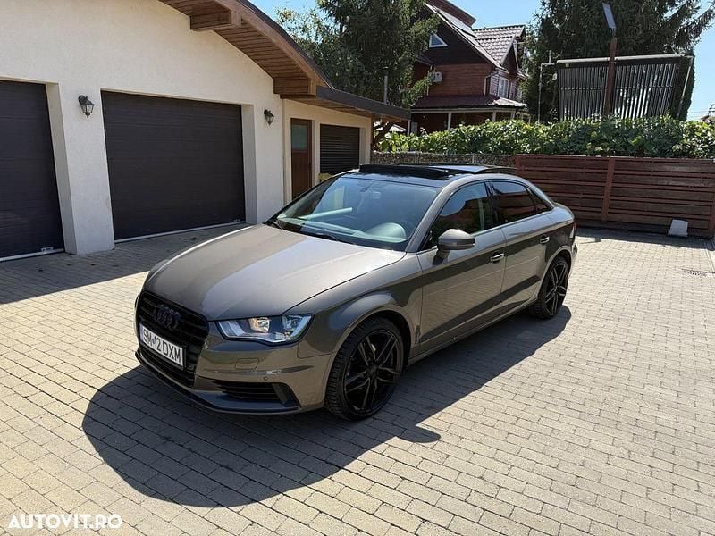 Culoaremaro Utilizat 2015 Audi A3 Sport Berlinǎ | 9.900 EUR (Preț bun) - Imagine 1/4