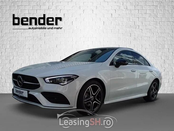 Alb Utilizat 2023 Mercedes CLA200 AMG | 46.069 EUR (Scump) - Imagine 1/4