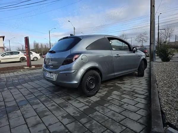 Utilizat 2012 Opel Corsa Hatchback | 2.200 EUR (Super Preț) - Imagine 1/4