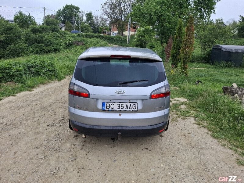 Second-hand Ford S-MAX S 140 CP (102 kW) 2008 Monovolum