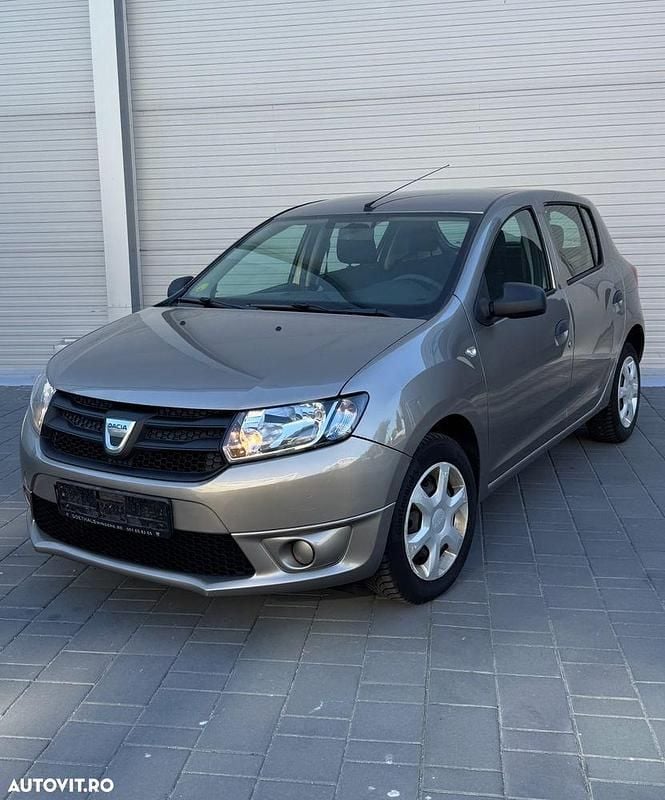 Culoarebej Utilizat 2016 Dacia Sandero Hatchback | 4.990 EUR (Preț OK) - Imagine 1/4