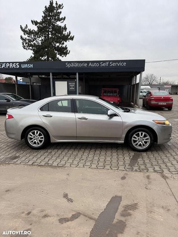 Second-hand Honda Accord Elegance 156 CP (114 kW) 2009 Culoaregri Berlinǎ