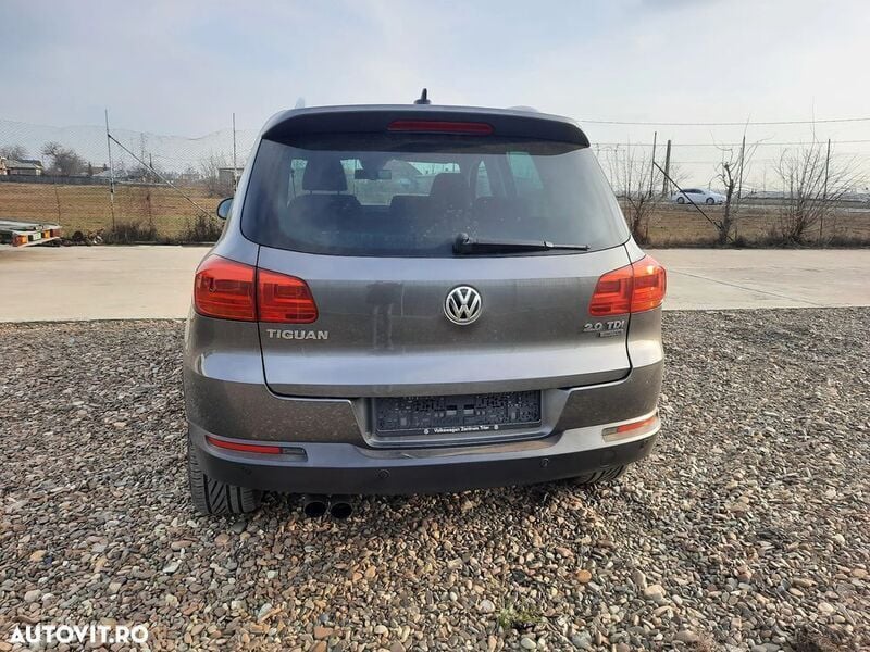 Second-hand VW Tiguan Sportline 140 CP (102 kW) 2012 Gri SUV