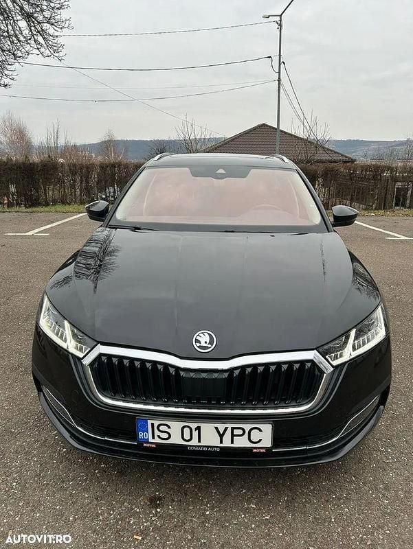 Culoarenegru Utilizat 2022 Skoda Octavia Style Break | 16.990 EUR (Preț bun) - Imagine 1/4