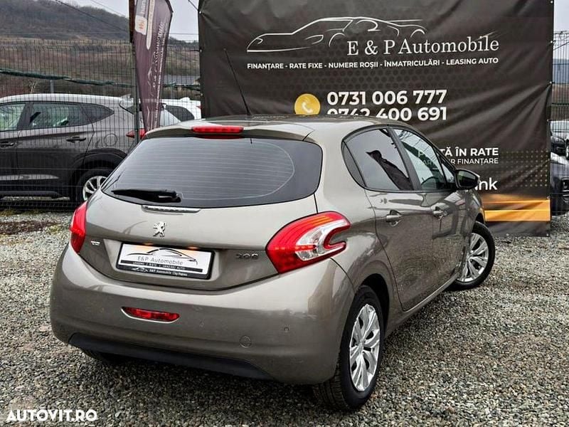 Second-hand Peugeot 208 Style 83 CP (61 kW) 2014 Culoaregri Hatchback
