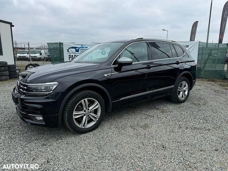 Second-hand VW Tiguan R-line 200 CP (147 kW) 2021 Culoarenegru SUV