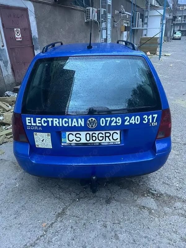 Second-hand VW Bora 140 CP (102 kW) 2001 Albastru Berlinǎ