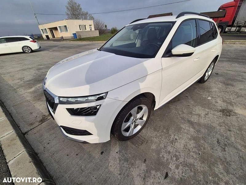 Culoarealb Utilizat 2021 Skoda Kamiq Style SUV | 18.500 EUR (Super Preț) - Imagine 1/4