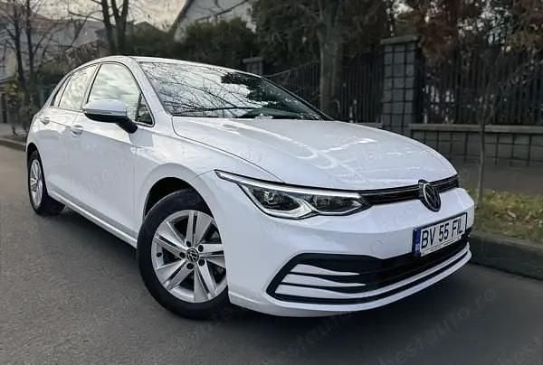 Second-hand VW Golf VIII 150 CP (110 kW) 2020 Alb Hatchback