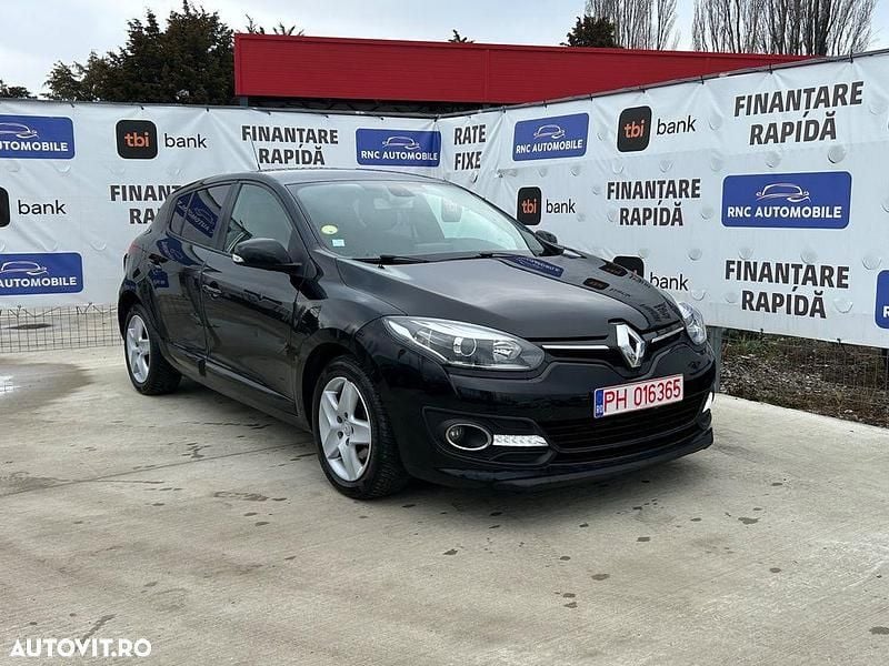 Culoarenegru Utilizat 2014 Renault Mégane III LIMITED Hatchback | 5.490 EUR (Preț OK) - Imagine 1/4