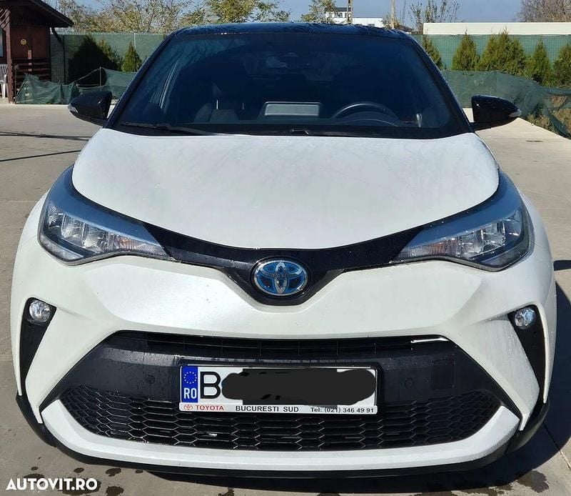 Culoarealb Utilizat 2022 Toyota C-HR Style SUV | 22.750 EUR (Preț bun) - Imagine 1/4