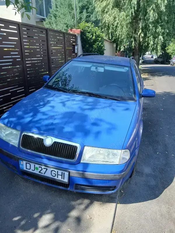Utilizat 2002 Skoda Octavia Break | 1.290 EUR (Preț bun) - Imagine 1/4