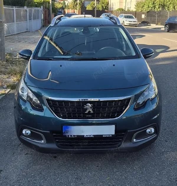 Utilizat 2018 Peugeot 2008 Allure SUV | 10.900 EUR (Preț OK) - Imagine 1/4