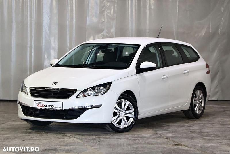 Culoarealb Utilizat 2015 Peugeot 308 Active Break | 6.999 EUR (Puțin scump) - Imagine 1/4