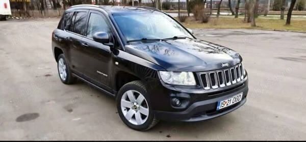 Negru Utilizat 2012 Jeep Compass SUV | 6.550 EUR (Scump) - Imagine 1/4