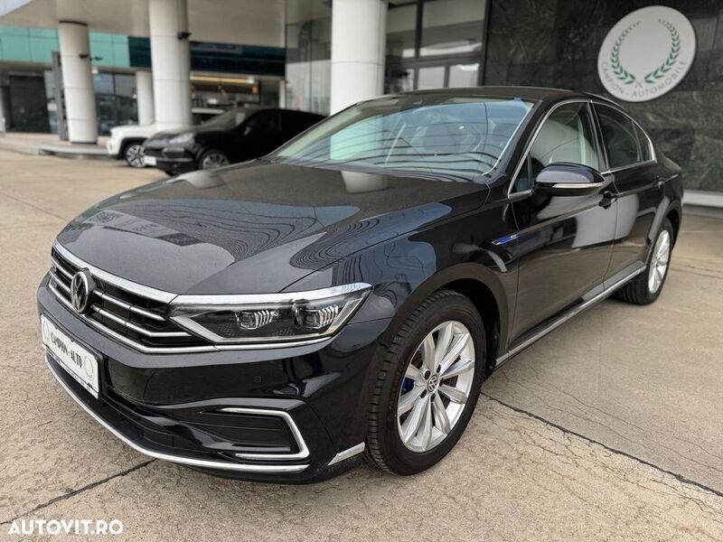 Negru Utilizat 2020 VW Passat GTE Berlinǎ | 22.999 EUR (Preț OK) - Imagine 1/4