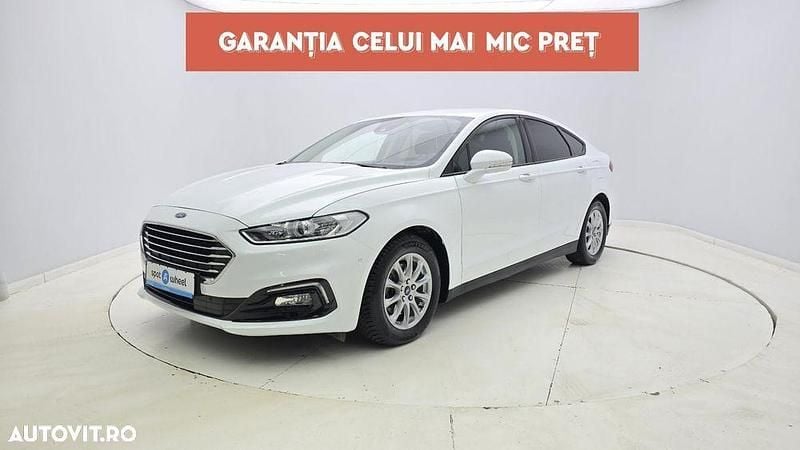 Alb Utilizat 2020 Ford Mondeo Trend Hatchback | 17.250 EUR (Preț OK) - Imagine 1/3