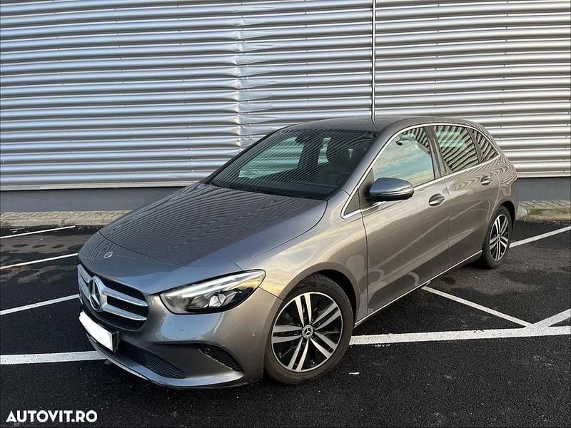 Second-hand Mercedes B180 Progressive 136 CP (100 kW) 2022 Culoaregri Monovolum