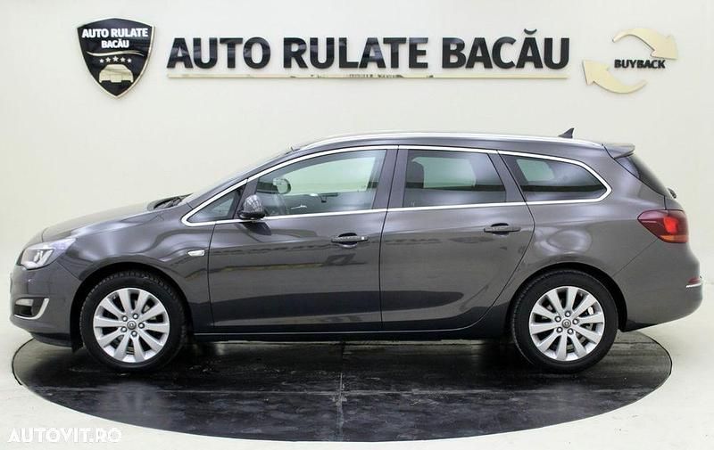 Second-hand Opel Astra 110 CP (80 kW) 2015 Gri Break