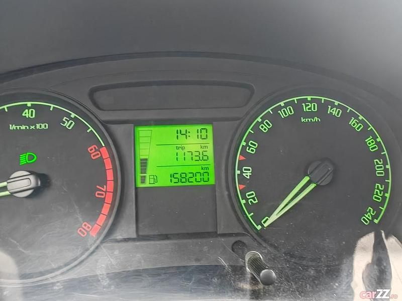 Second-hand 2010 Skoda Fabia Hatchback | 2.500 EUR (Preț OK) - Imagine 1/4