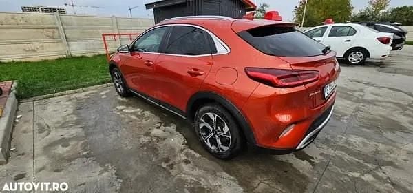 Portocaliu Utilizat 2024 Kia XCeed City SUV | 20.999 EUR (Super Preț) - Imagine 1/4