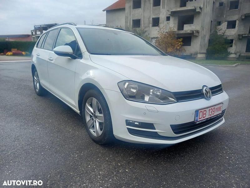 Culoarealb Utilizat 2014 VW Golf VII Comfortline Break | 6.650 EUR (Preț bun) - Imagine 1/4