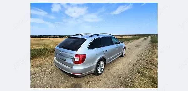 Argintiu Utilizat 2015 Skoda Superb GreenLine Break | 6.450 EUR (Preț OK) - Imagine 1/3