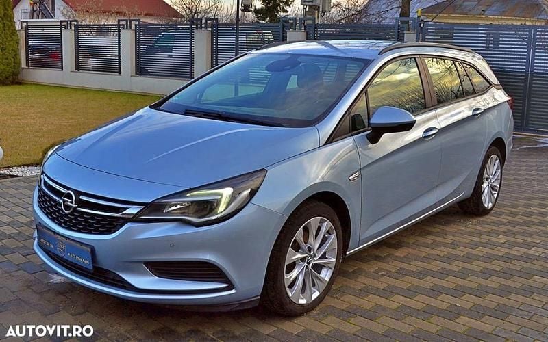 Second-hand Opel Astra Dynamic 110 CP (80 kW) 2018 Culoaregri Break