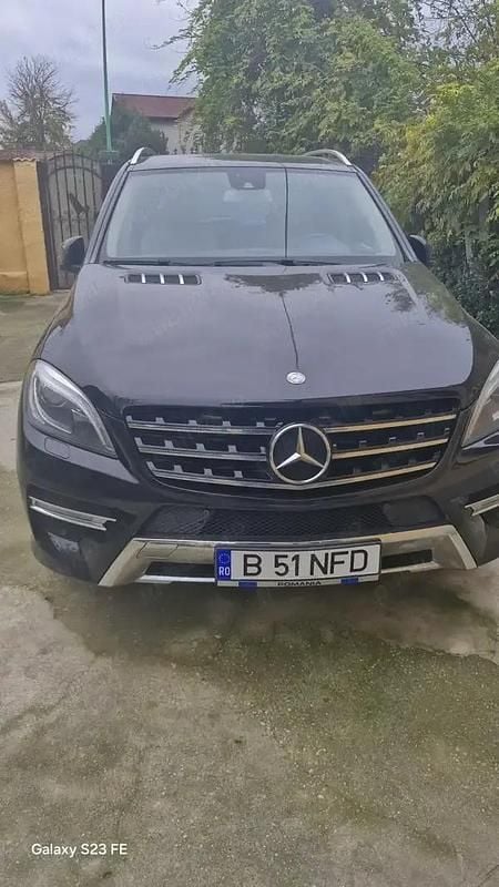 Utilizat 2013 Mercedes 300 SUV | 14.500 EUR - Imagine 1/4