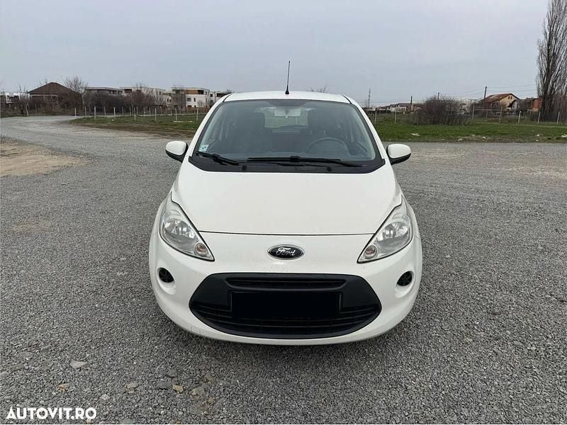Second-hand Ford Ka Trend 69 CP (50 kW) 2011 Culoarealb Hatchback