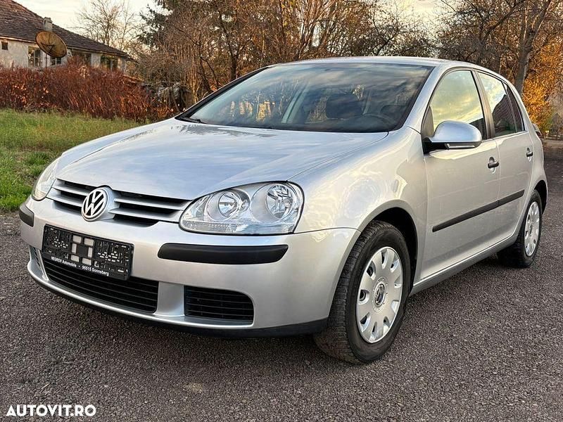 Culoareargint Utilizat 2004 VW Golf IV Comfortline Break | 2.950 EUR (Scump) - Imagine 1/4